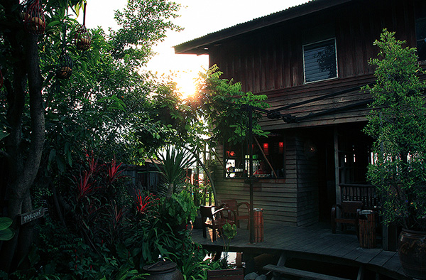 ภาพธรรมดา ๒