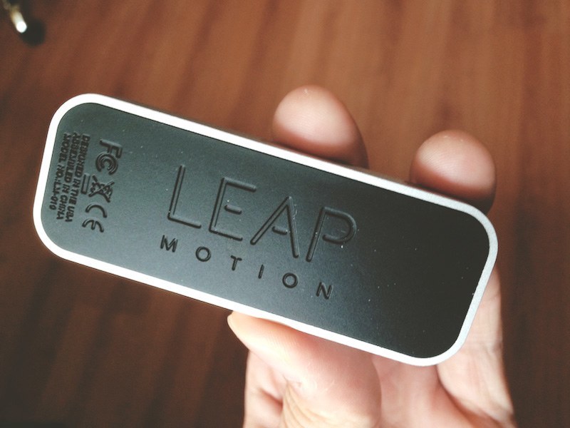 leap-motion-back